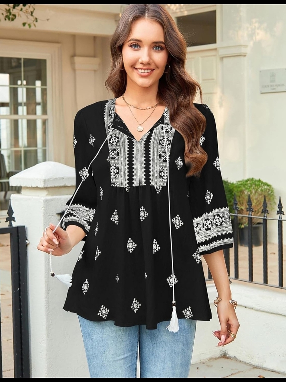 Boho Embroidered Tunic Blouse NWT Size Large 12/14 Black White - Picture 6 of 6